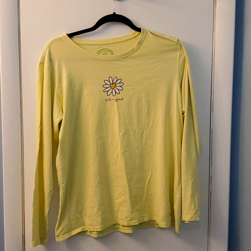 Life is Good Women's Large long sleeve shirt